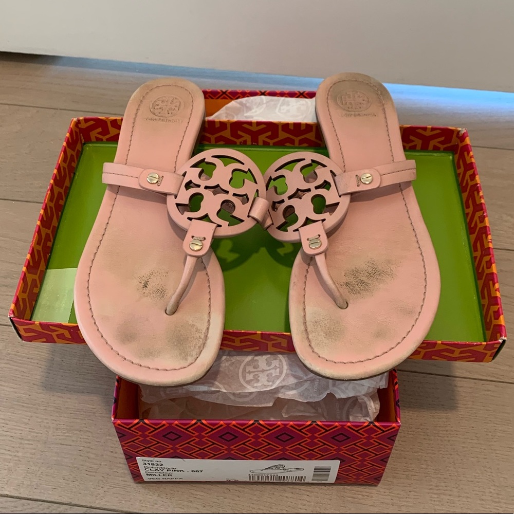 Tory Burch Light Pink Sandals with Box